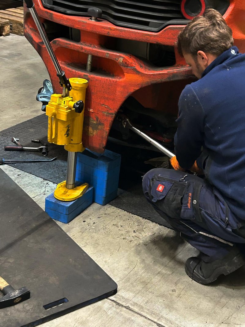 CW Staplertechnik Werkstatt 1