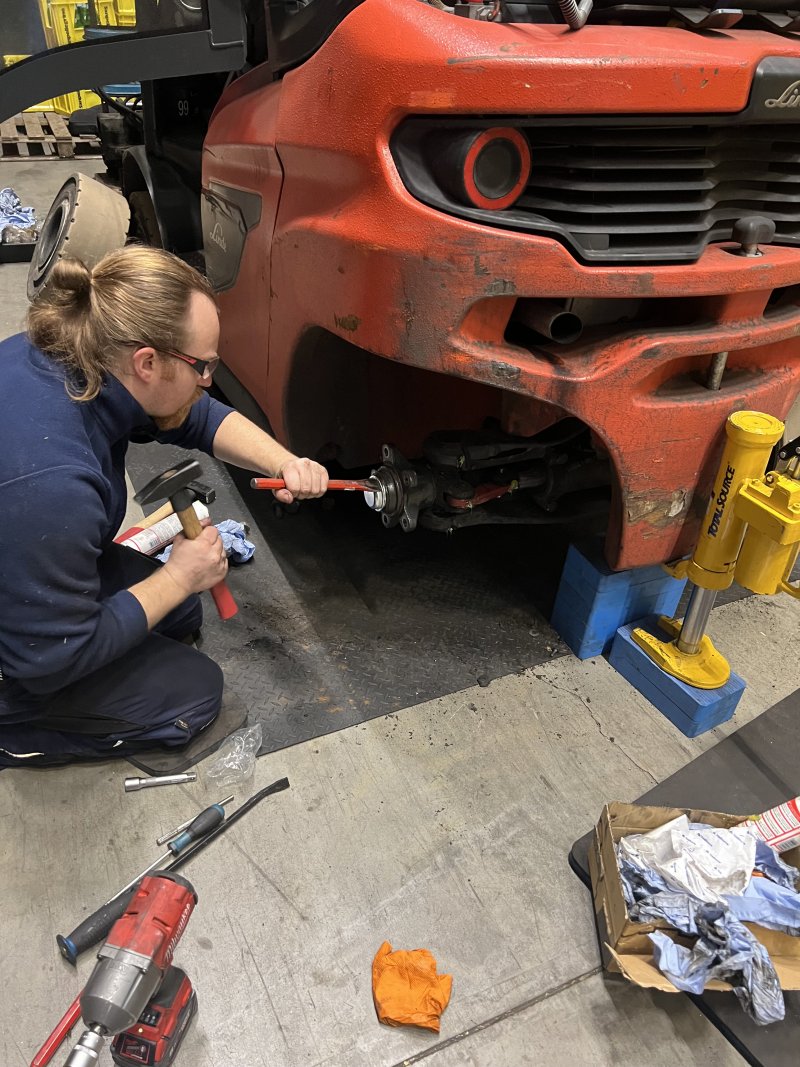 CW Staplertechnik Werkstatt 2